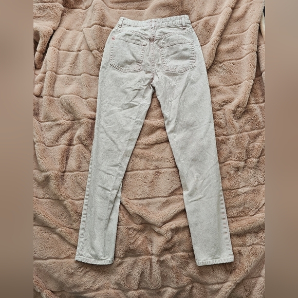 Urban Outfitters Size 24 BDG pink Light Wash Jeans - Picture 4 of 7